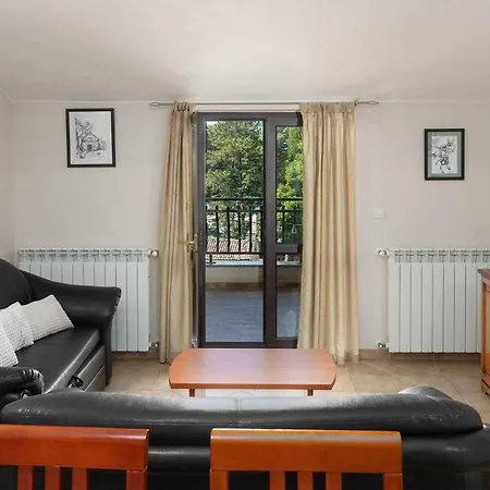 Weis Ii Apartmán